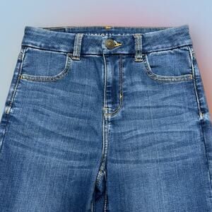 AMERICAN EAGLE Women’s 0 Short CURVY HI-RISE JEGGING Blue Jeans